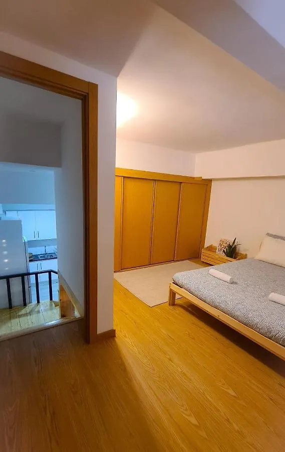 Mezzanine 4 Faro Apartment Portugal