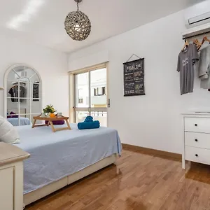 Magic Theatre Center Apartment
